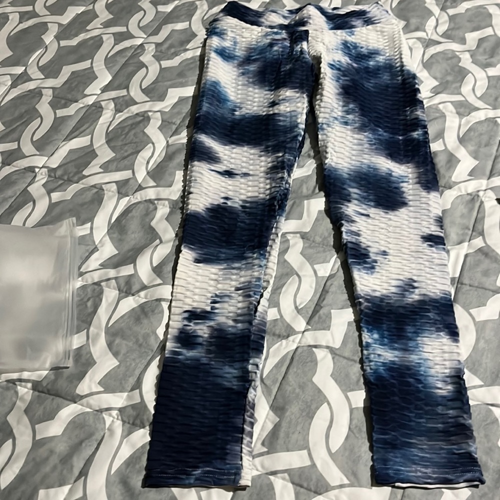 Brand new leggings color white and blue size S price 25.00